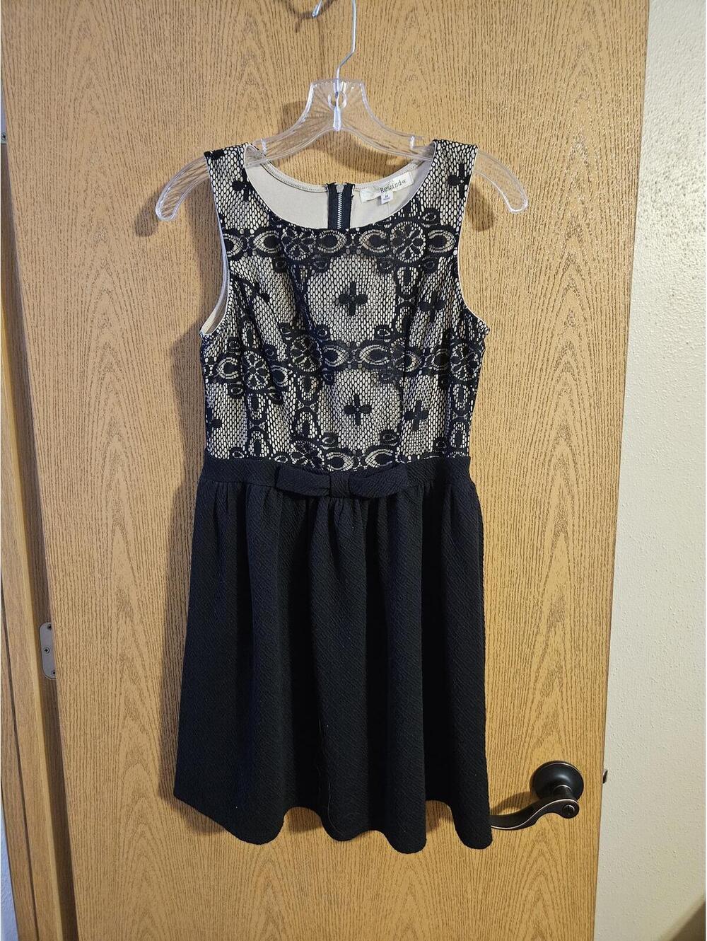Rewind Juniors Dress NWT